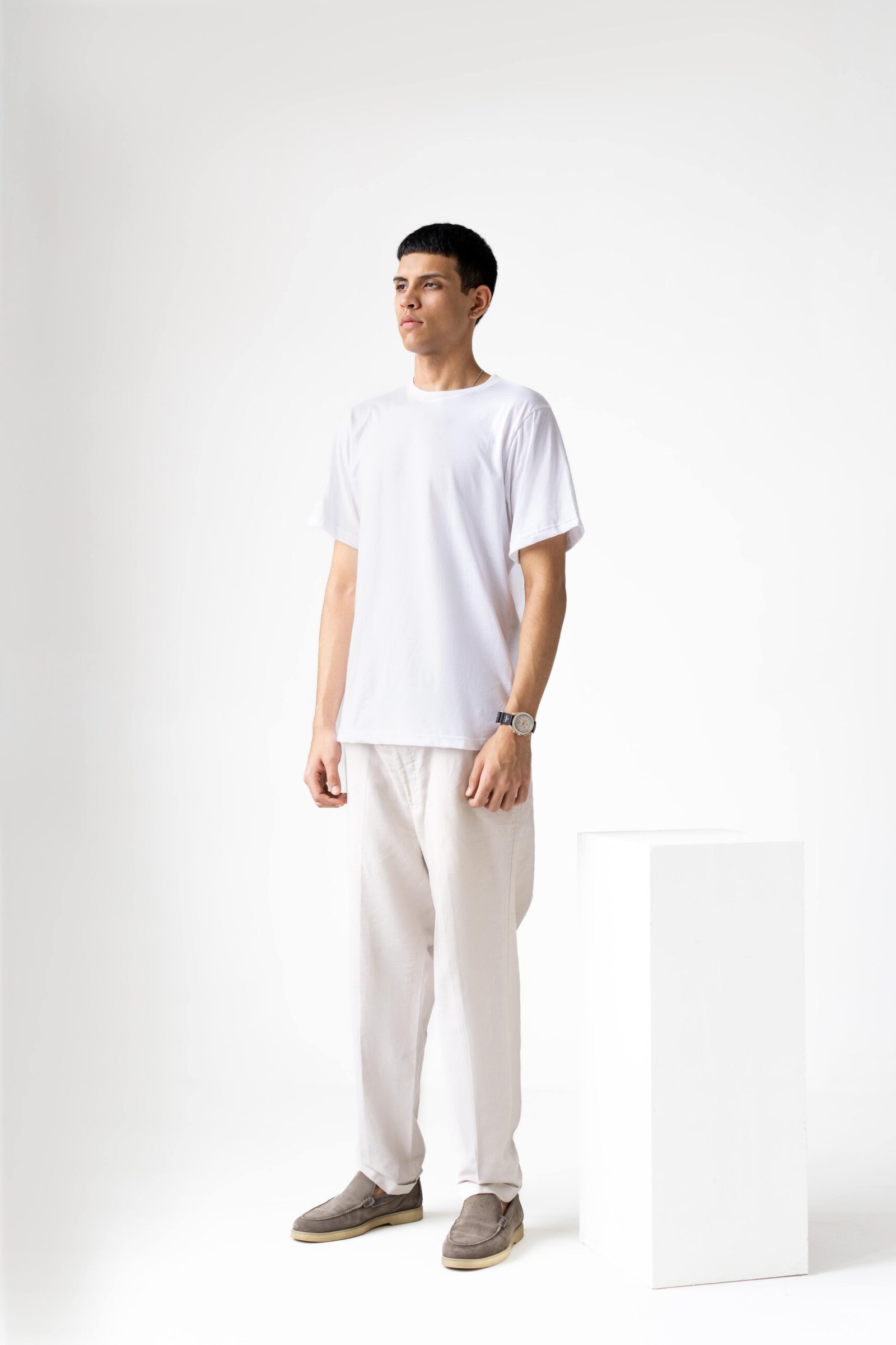 TYP02304-min